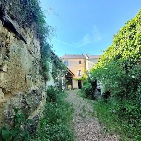 Au Jardin Secret Proche Center Parcs Holiday home Pouancay